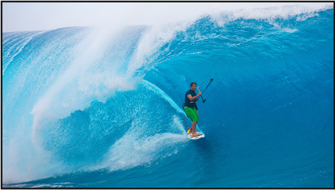 Reo Stevens kitesurfing Teahupoo